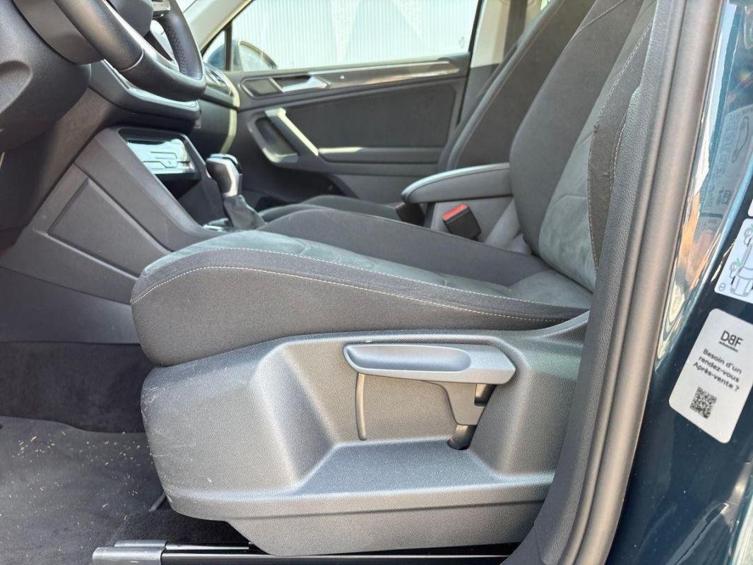 Volkswagen Tiguan - Photo 14