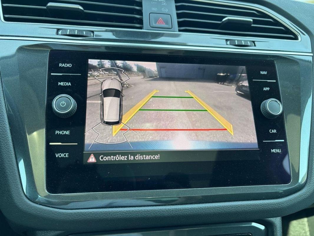 Volkswagen Tiguan - Photo 18