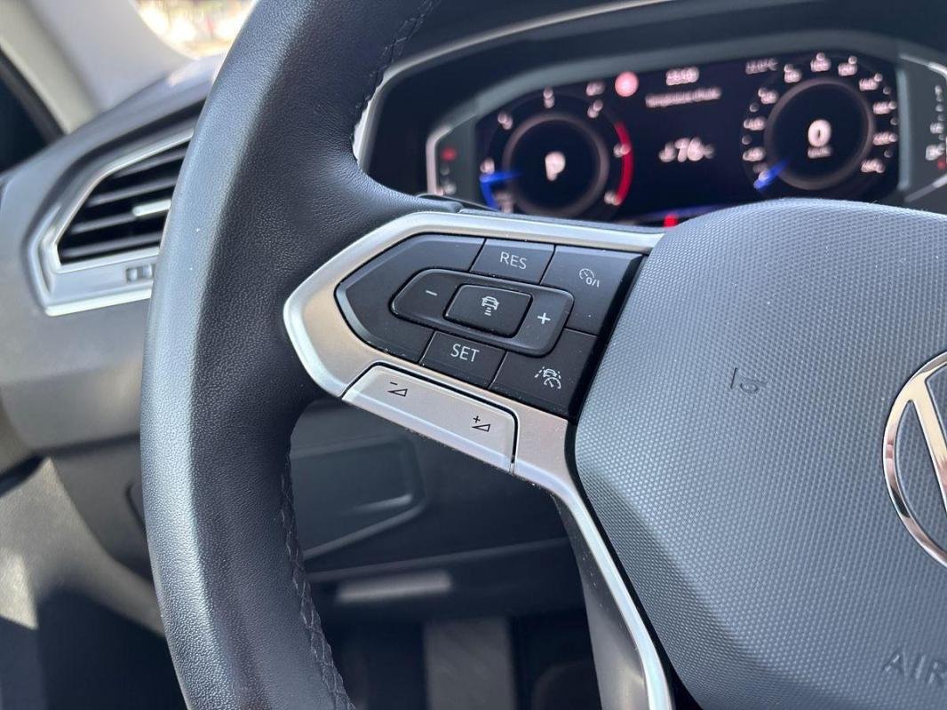 Volkswagen Tiguan - Photo 21