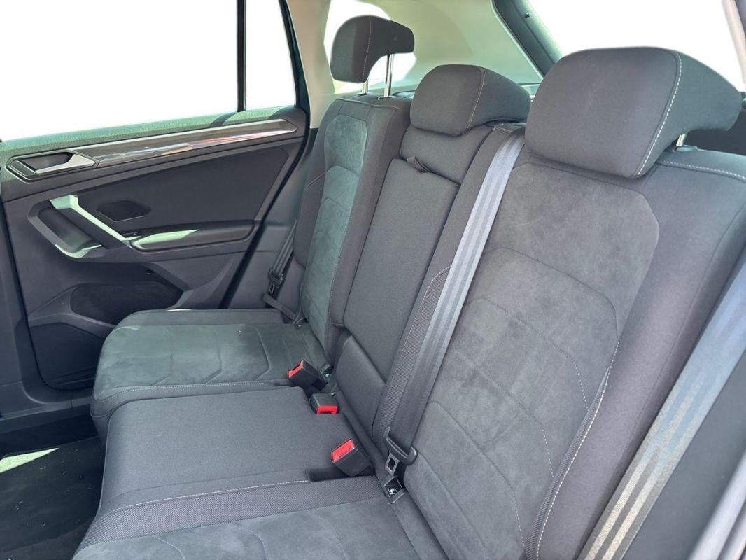 Volkswagen Tiguan - Photo 23