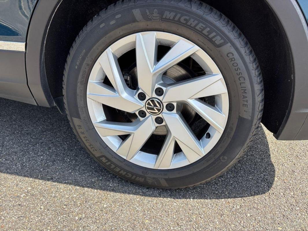 Volkswagen Tiguan - Photo 28