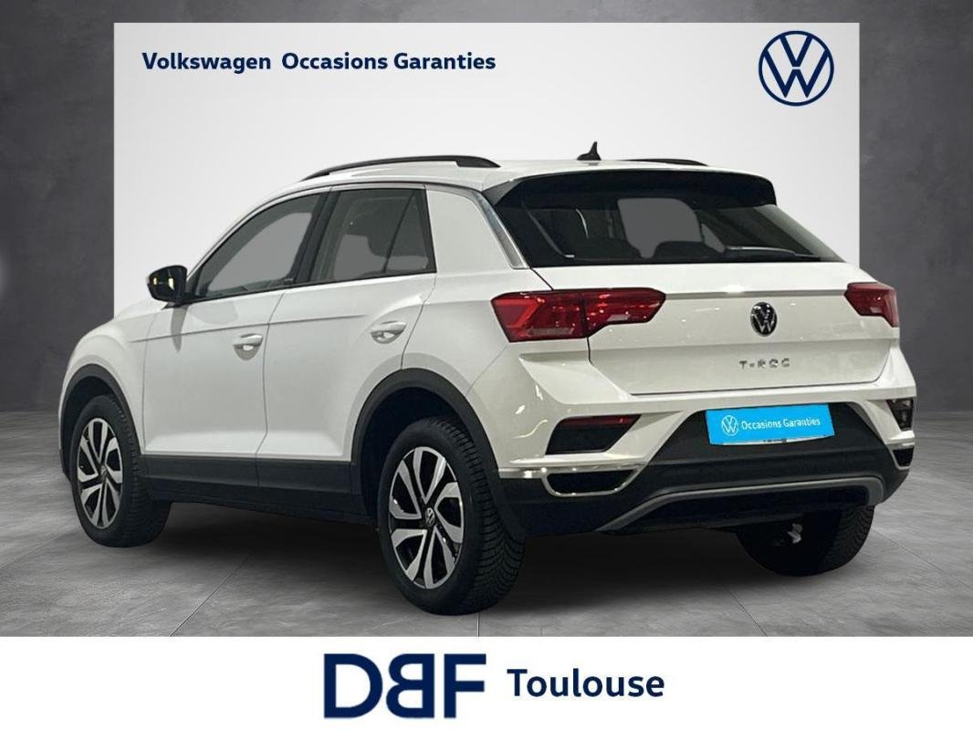Volkswagen T-Roc - Photo 3
