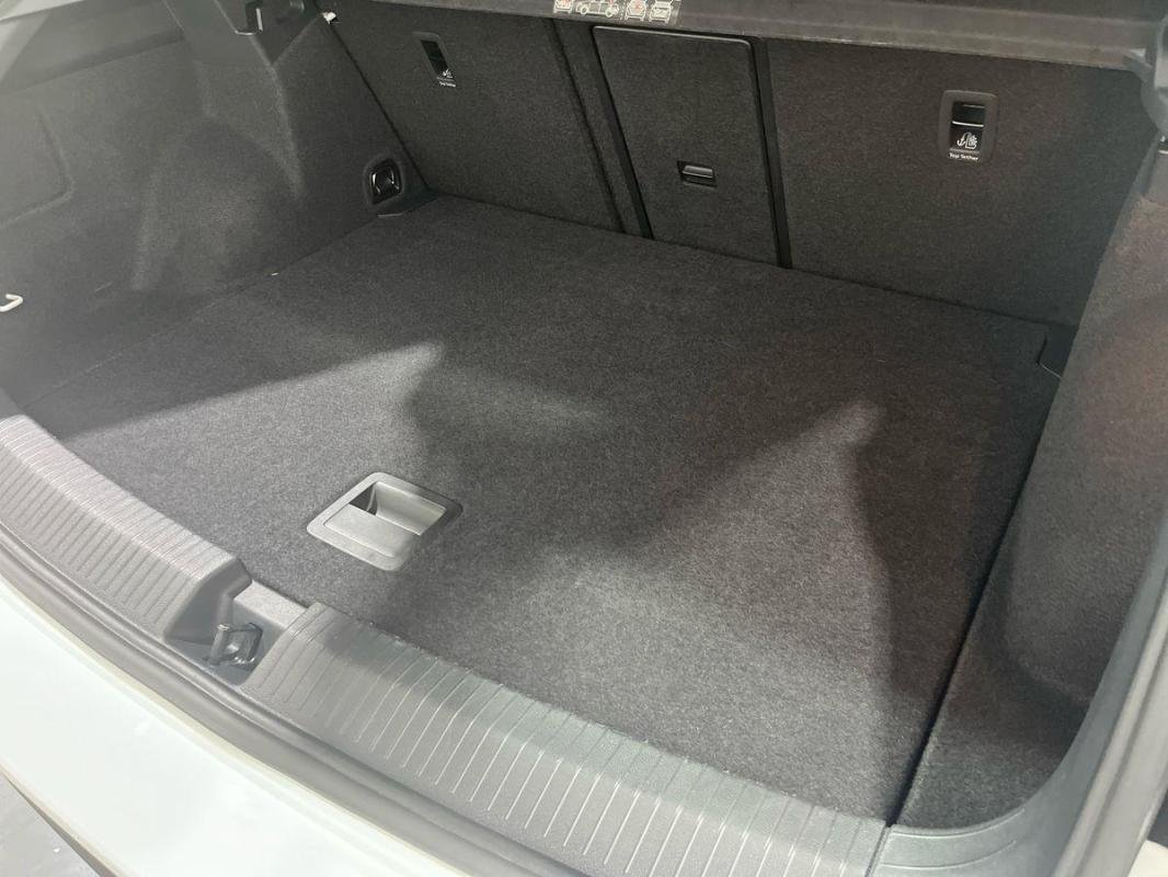 Volkswagen T-Roc - Photo 32