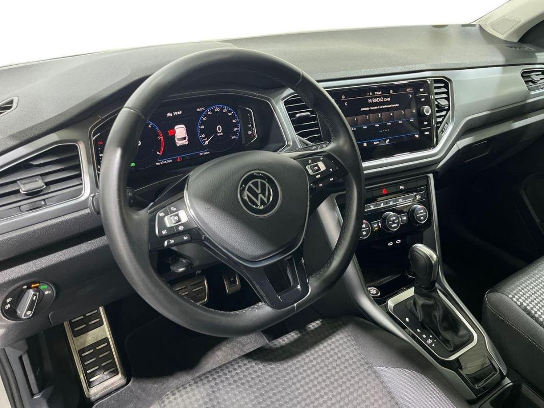 Volkswagen T-Roc - Photo 9