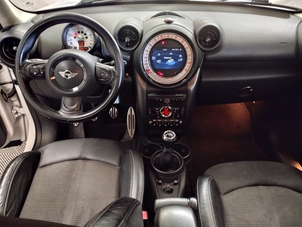 Mini Countryman - Photo 3
