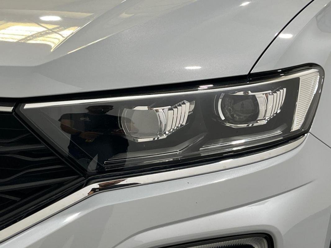 Volkswagen T-Roc - Photo 26