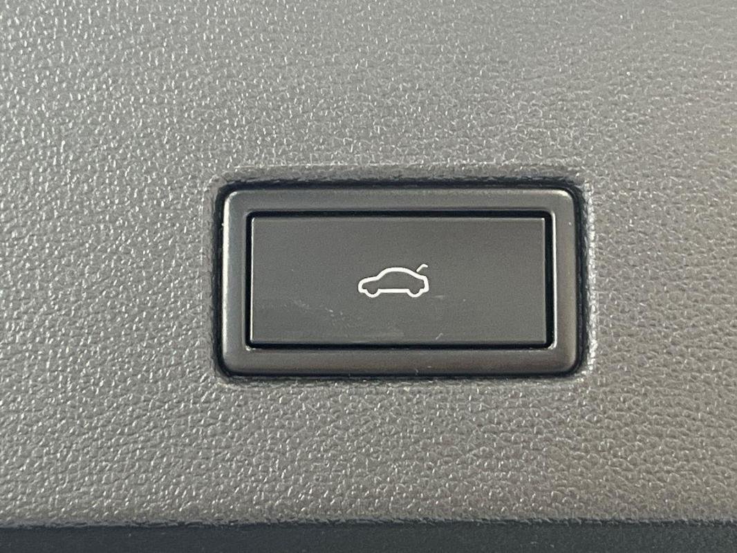 Volkswagen T-Roc - Photo 34