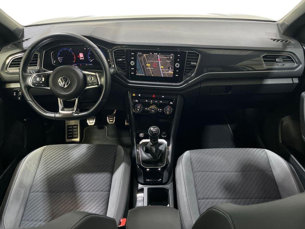 Volkswagen T-Roc - Photo 8