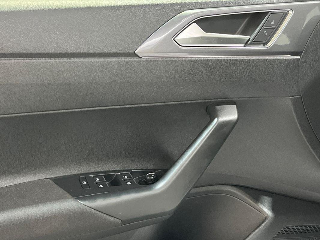 Volkswagen Polo - Photo 15
