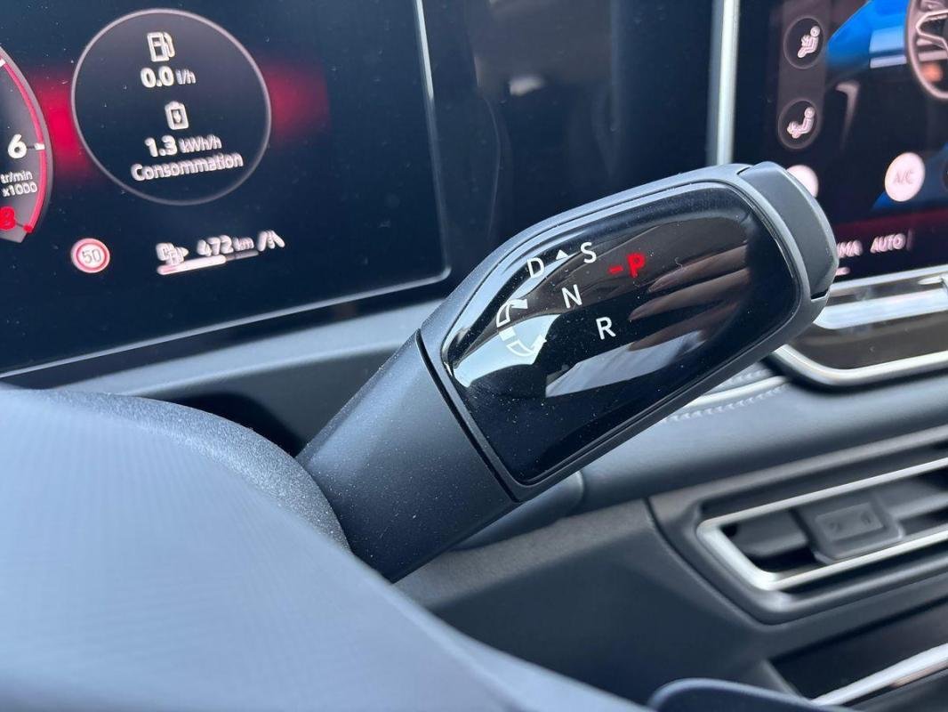 Volkswagen Tiguan - Photo 11