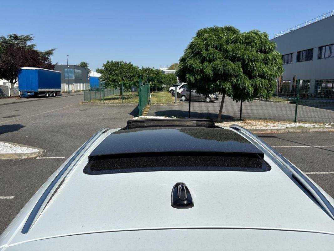 Volkswagen Tiguan - Photo 36