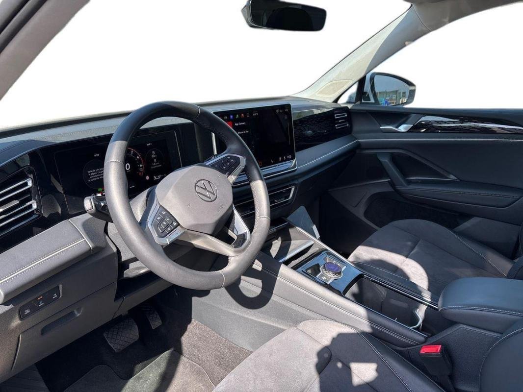 Volkswagen Tiguan - Photo 9