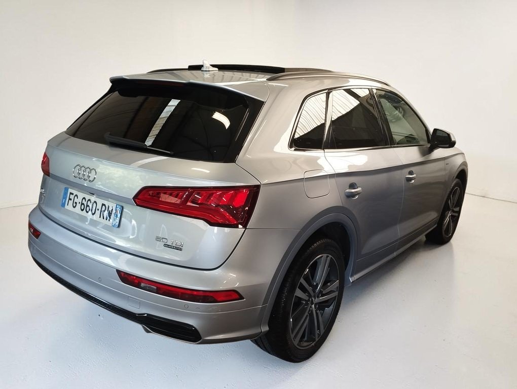 Audi Q5 - Photo 2