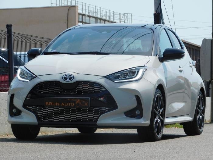 Toyota Yaris - Photo 10