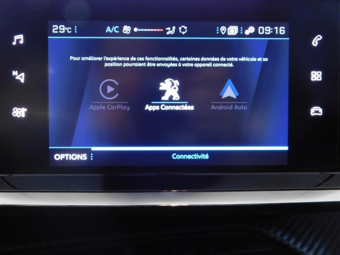 Peugeot 208 - Photo 16