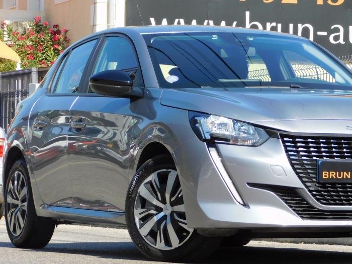 Peugeot 208 - Photo 2