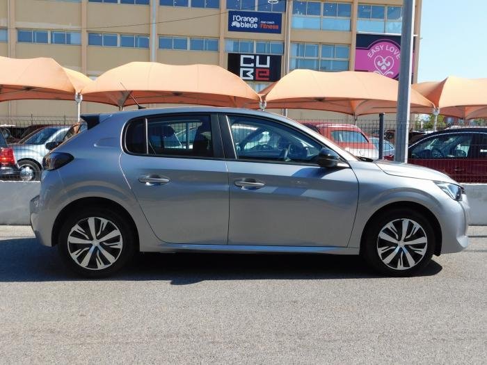 Peugeot 208 - Photo 4