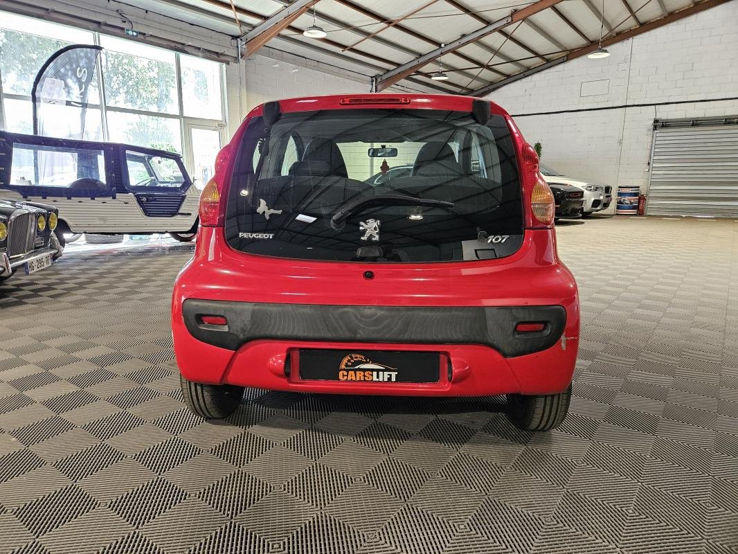 Peugeot 107 - Photo 6