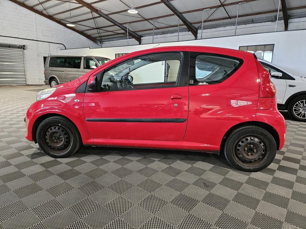 Peugeot 107 - Photo 8