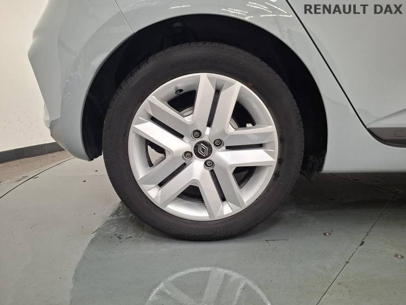Renault Clio - Photo 16