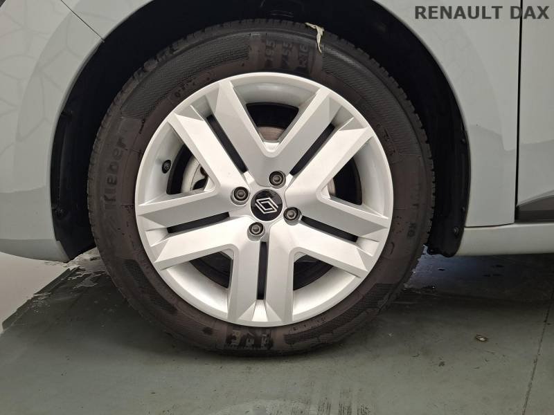 Renault Clio - Photo 18