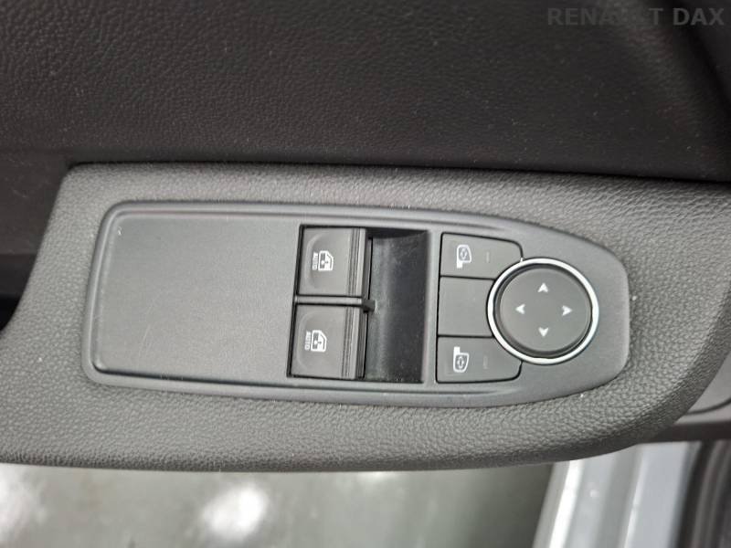 Renault Clio - Photo 31