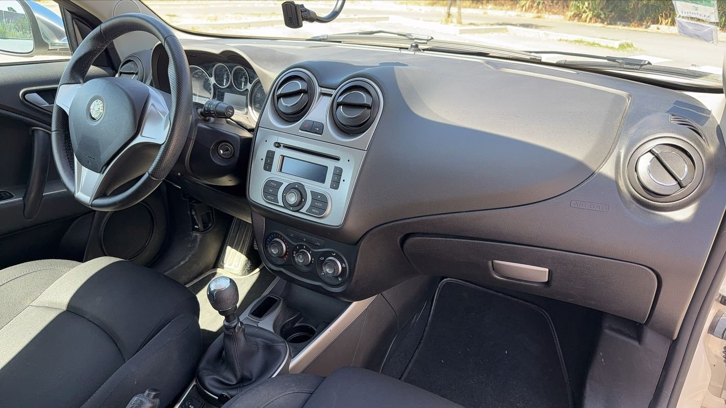 Alfa Romeo MiTo - Photo 10
