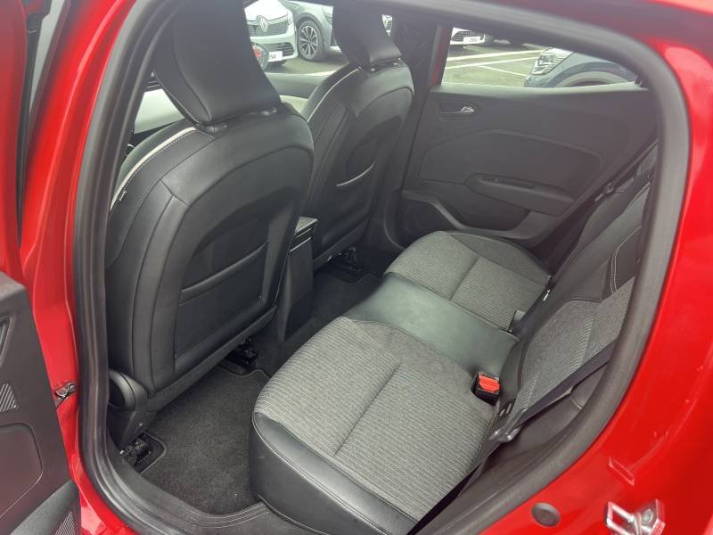 Renault Clio - Photo 23