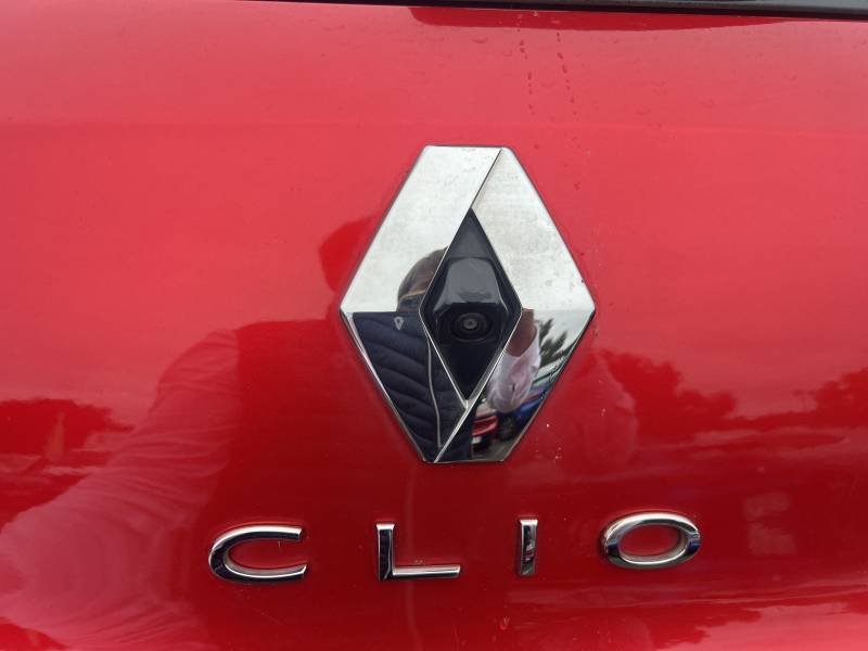 Renault Clio - Photo 21