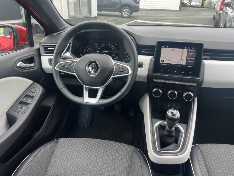 Renault Clio - Photo 25