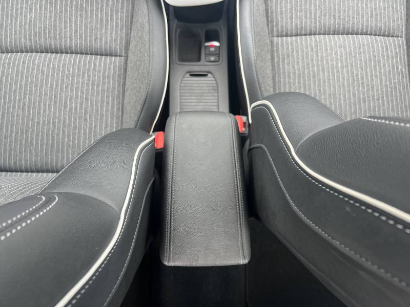 Renault Clio - Photo 36