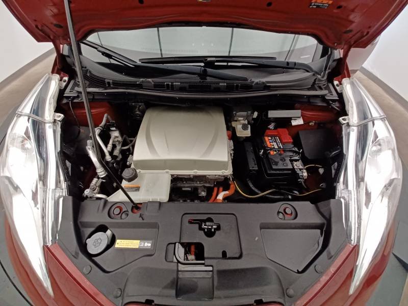 Nissan Leaf - Photo 11