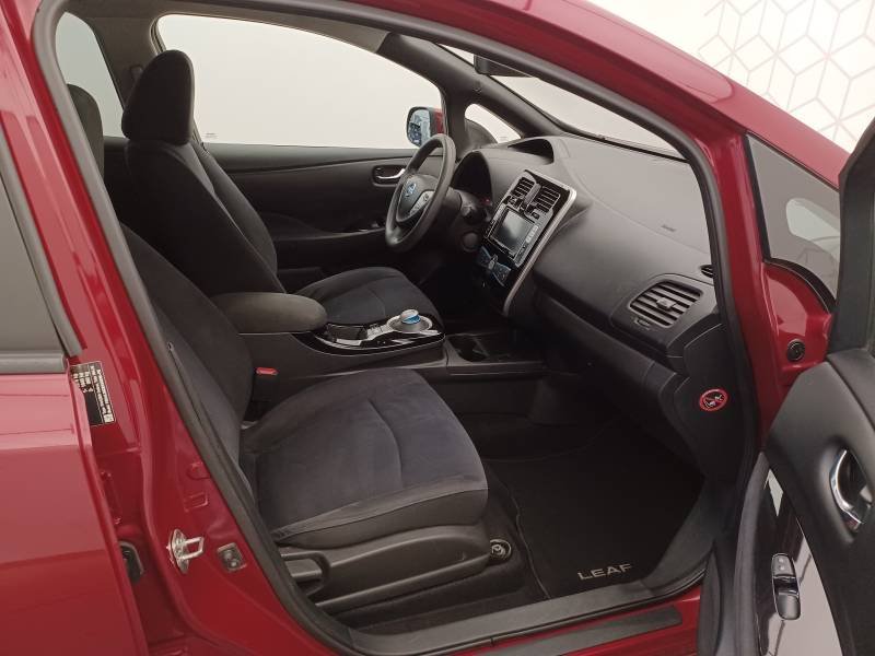 Nissan Leaf - Photo 14