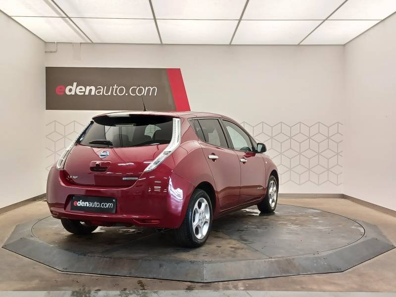 Nissan Leaf - Photo 2