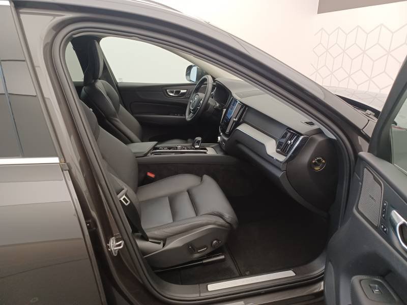 Volvo XC60 - Photo 14