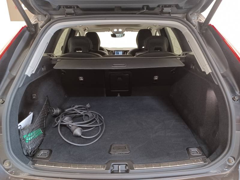 Volvo XC60 - Photo 16