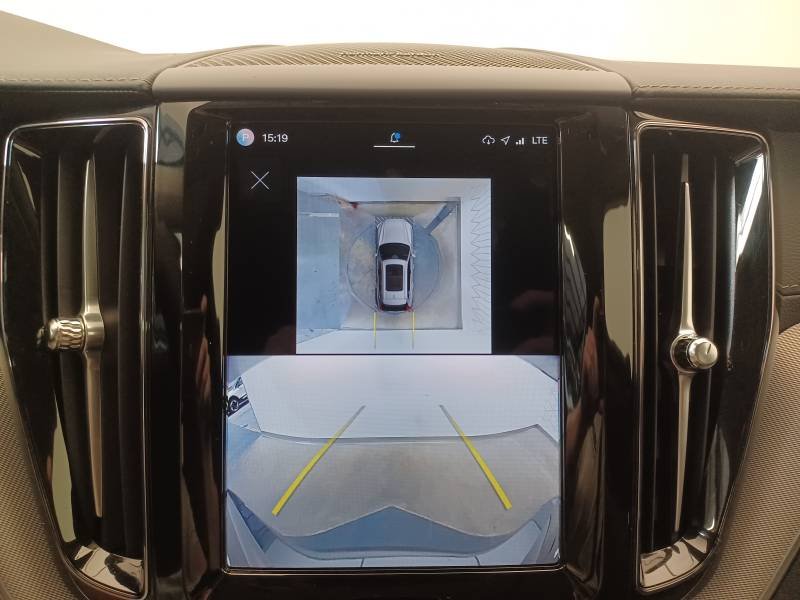 Volvo XC60 - Photo 22