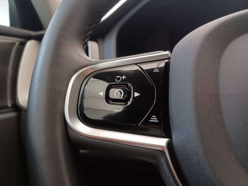 Volvo XC60 - Photo 27