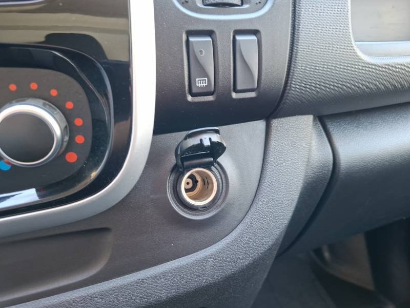 Renault Trafic - Photo 32
