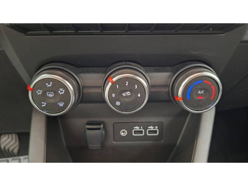 Renault Clio - Photo 19