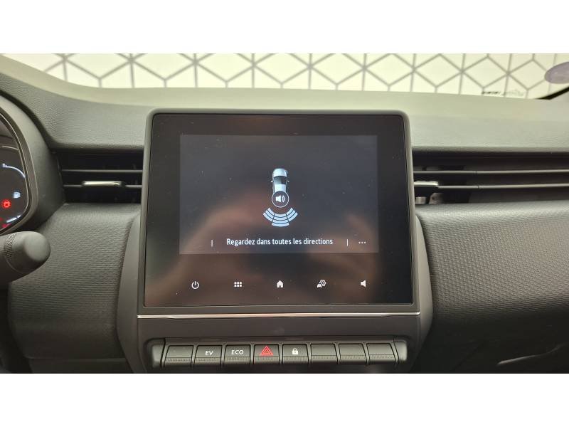 Renault Clio - Photo 16