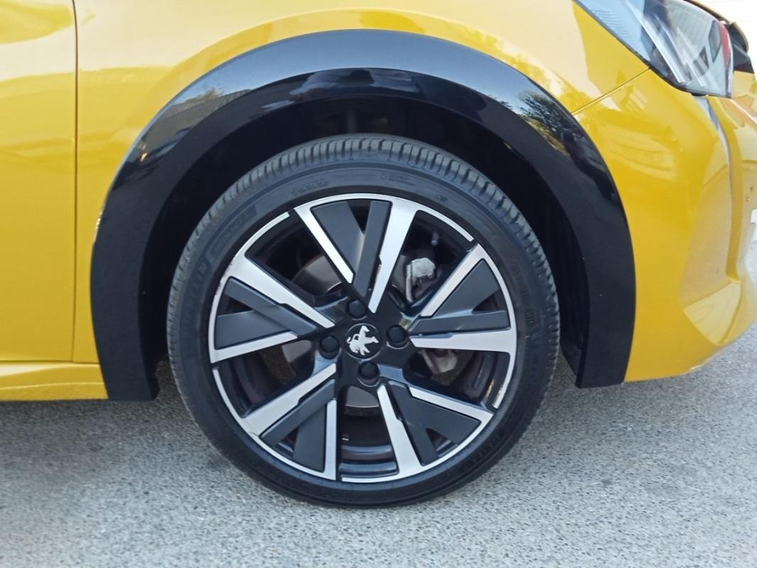 Peugeot 208 - Photo 11