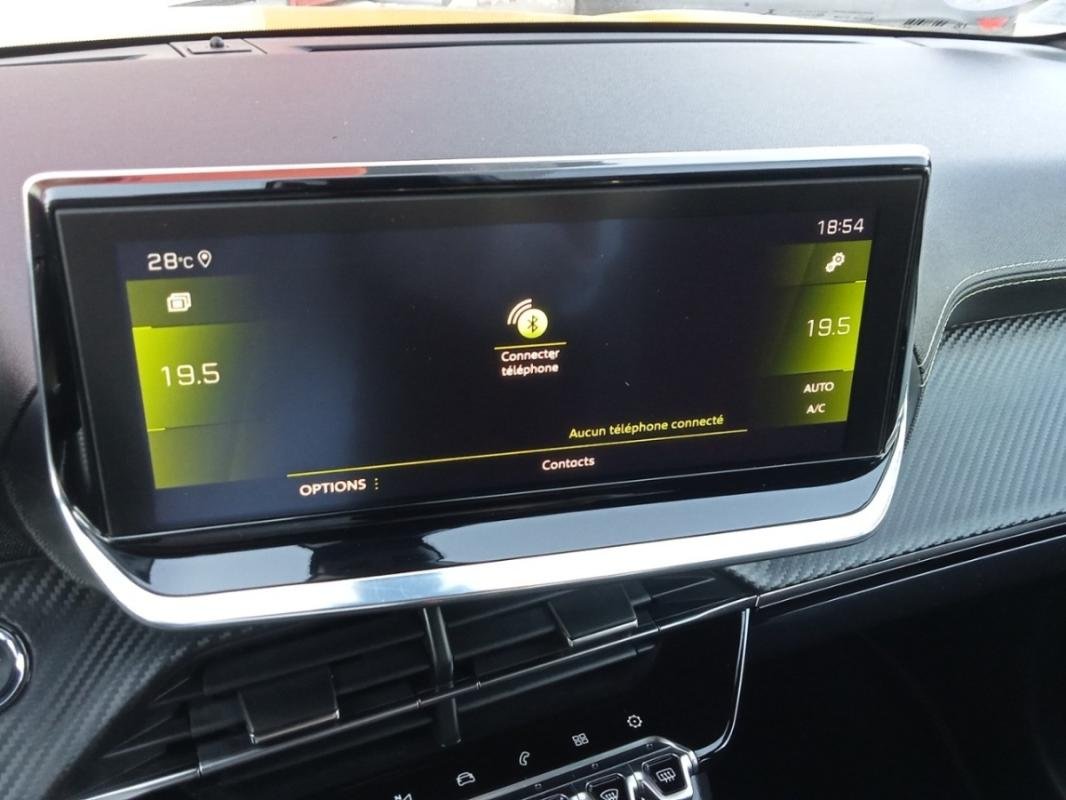 Peugeot 208 - Photo 22