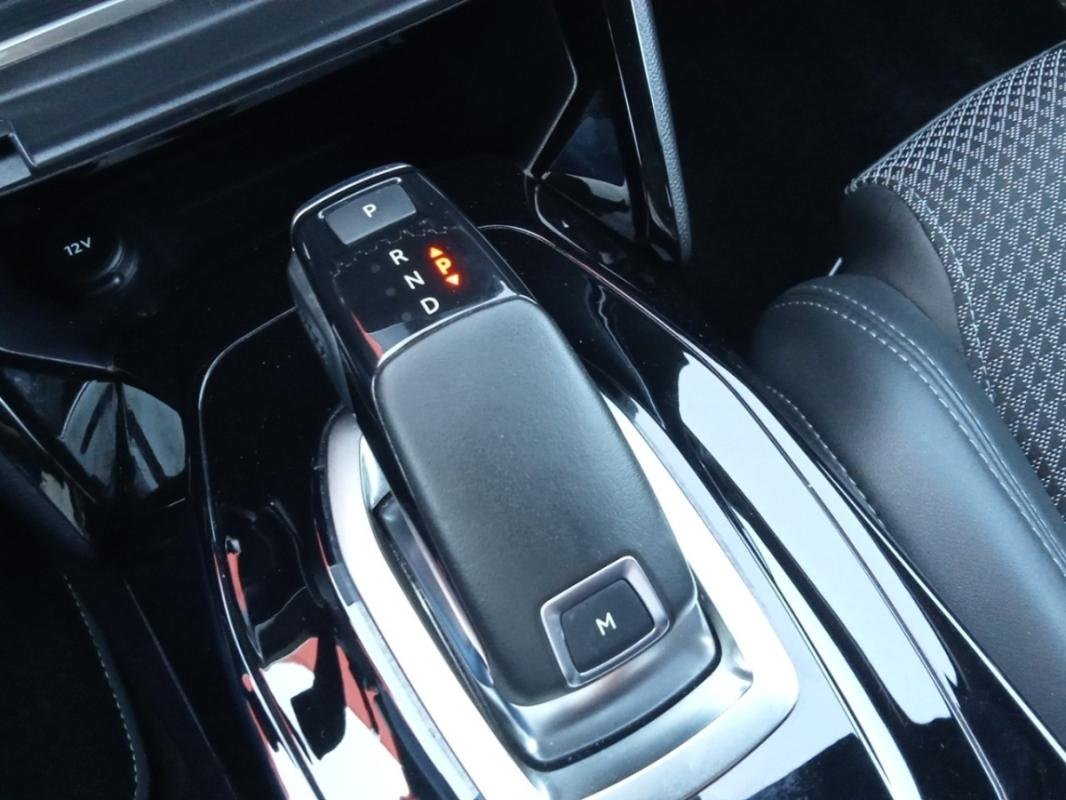 Peugeot 208 - Photo 25
