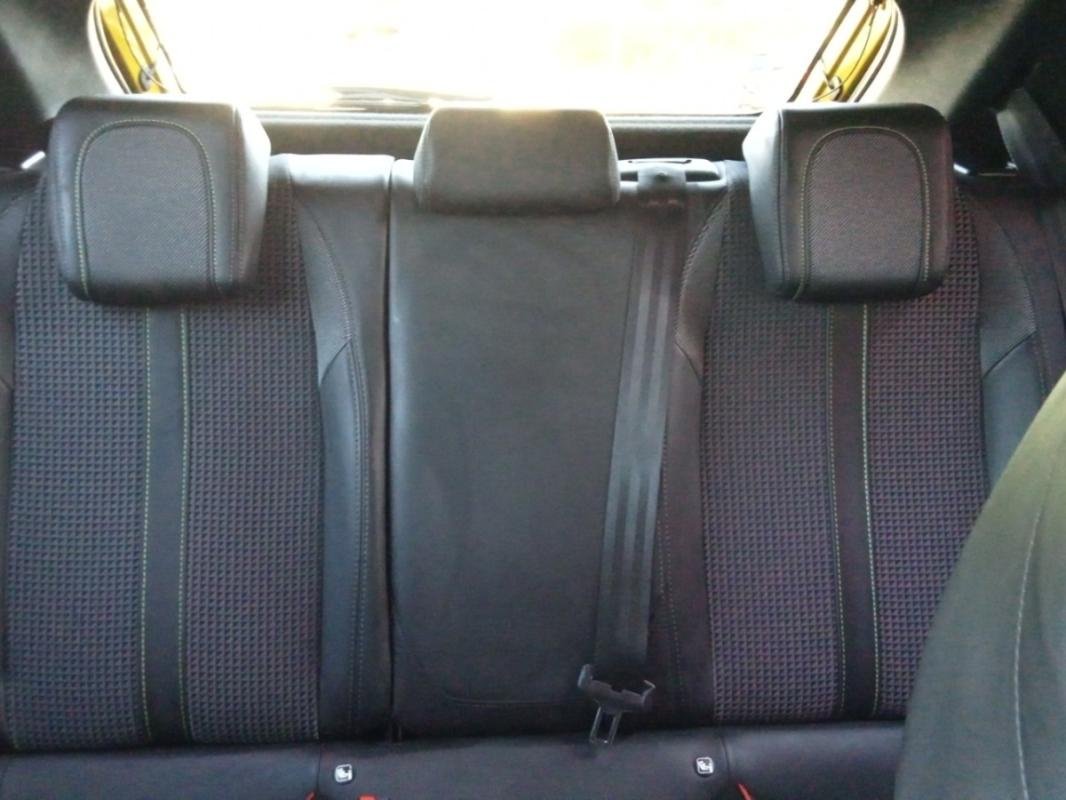 Peugeot 208 - Photo 29