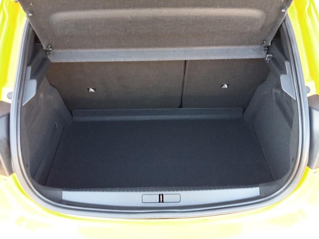 Peugeot 208 - Photo 30