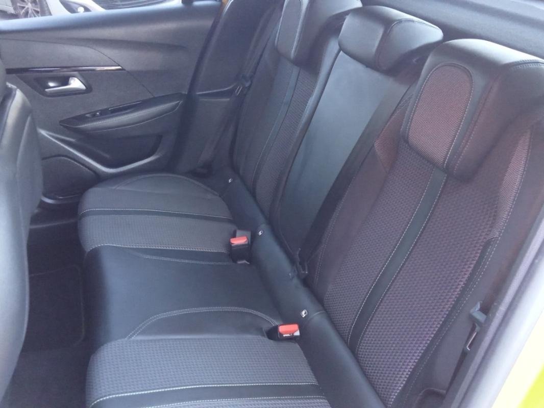 Peugeot 208 - Photo 10