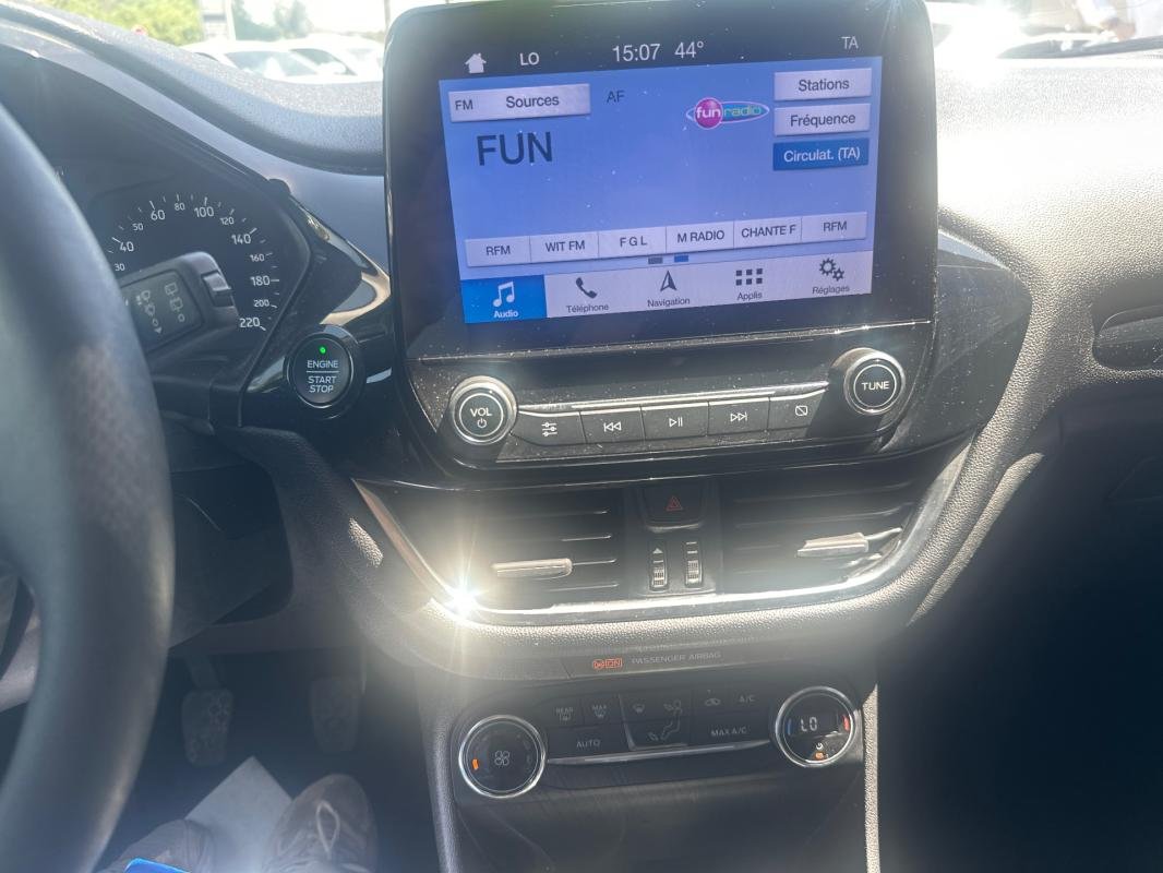 Ford Fiesta - Photo 14