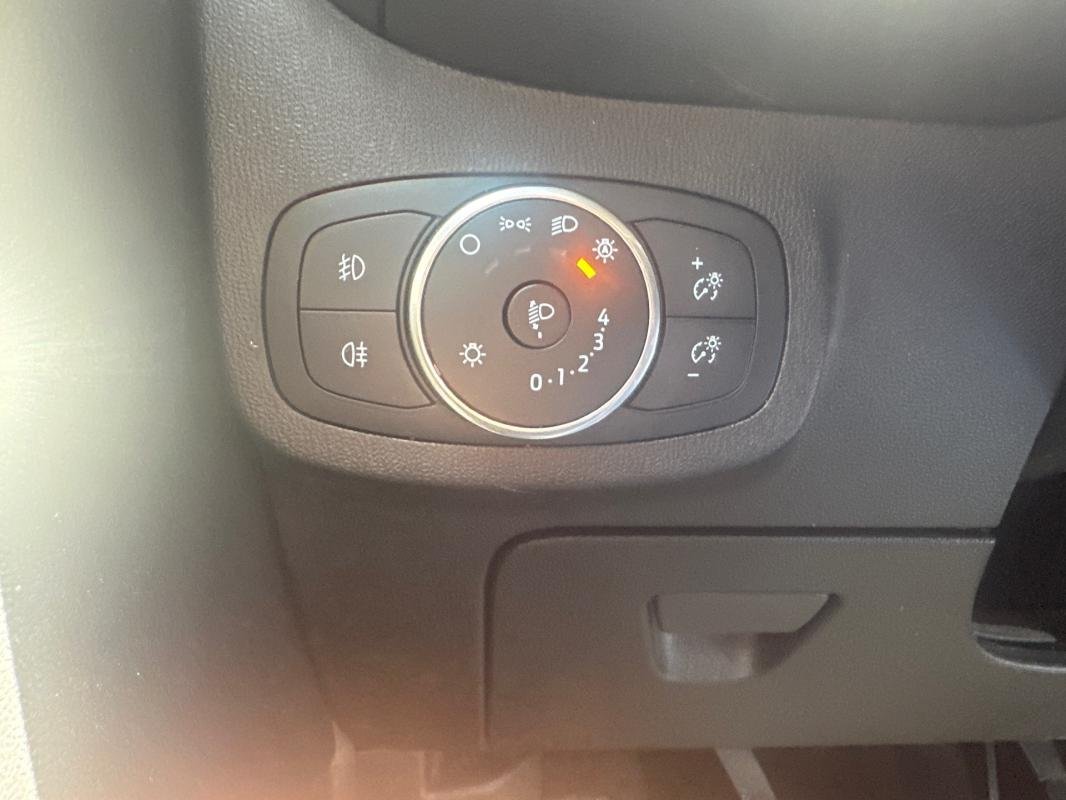 Ford Fiesta - Photo 16