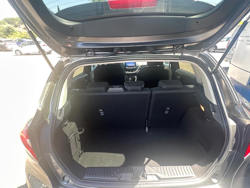 Ford Fiesta - Photo 6
